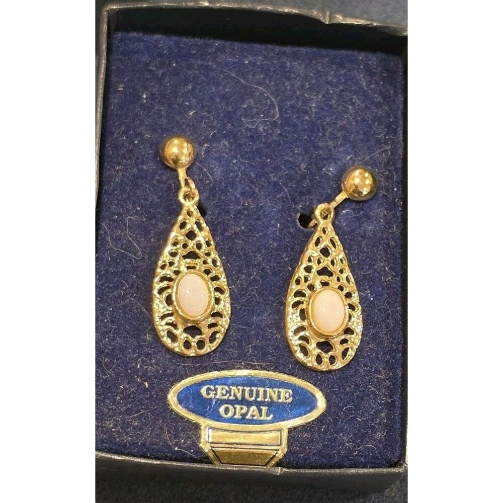 Vintage Elizabeth Farrell Genuine Opal Filigree Teardrop Earrings Gold Tone